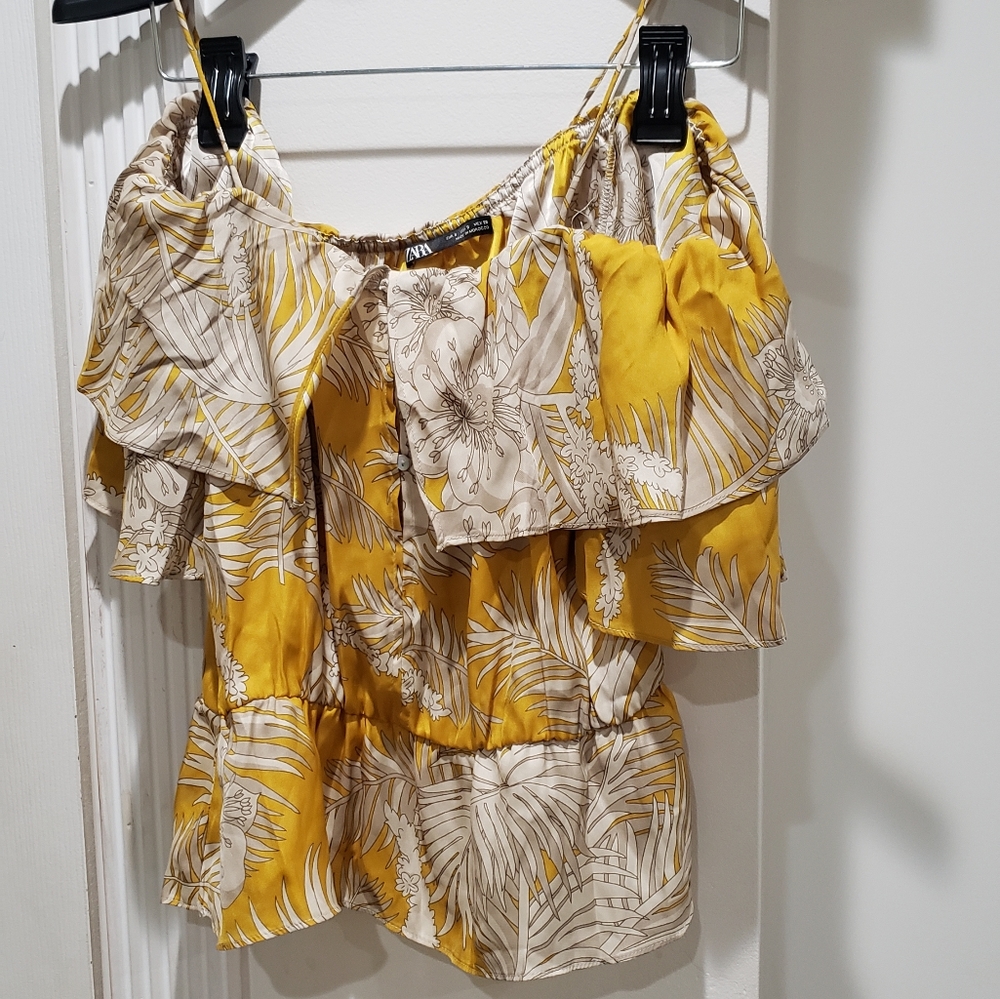 Zara yellow floral off the shoulder top